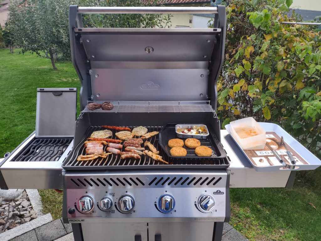 Gasgrill Napoleon Rogue R525SIBPSS